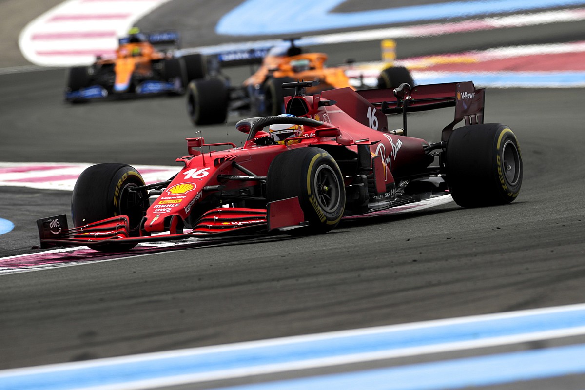 Norris: Ferrari zou gemakkelijk voor McLaren moeten staan