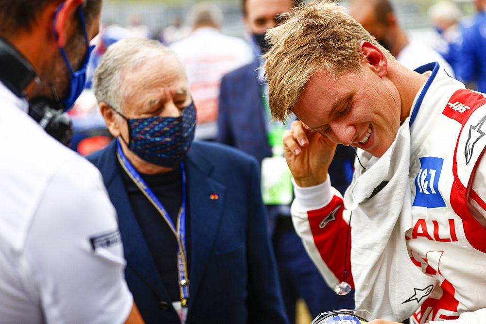 Todt megérti Schumachert: „Örülök, hogy azt csinálja, amit szeret”