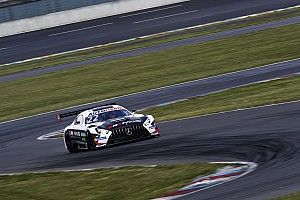 Mercedes driver Auer shrugs off BMW tyre criticism