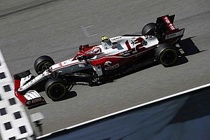 Alfa Romeo: la fiera degli errori cominciata con una valvola rotta
