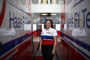 How to become a Senior Travel Coordinator in F1 – Qualifications, skills & more