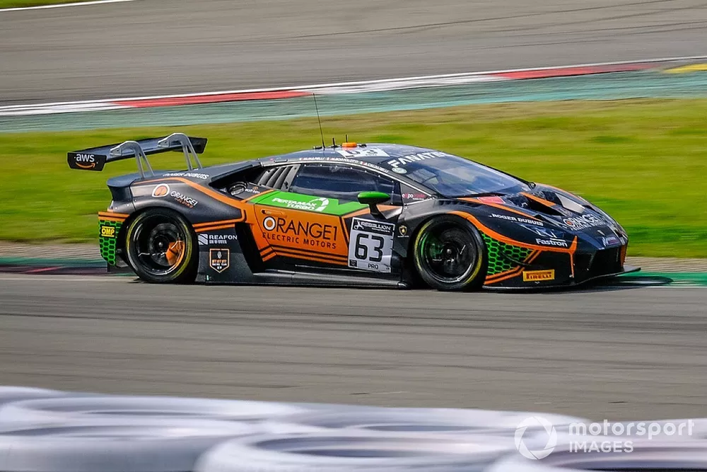 #63 Orange 1 FFF Racing Team Lamborghini Huracan GT3 Evo: Mirko Bortolotti, Marco Mapelli, Andrea Caldarelli