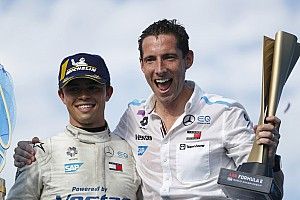 Berlin E-Prix: 3 şampiyonluk adayı kaza yaptı, de Vries ve Mercedes şampiyon oldu!