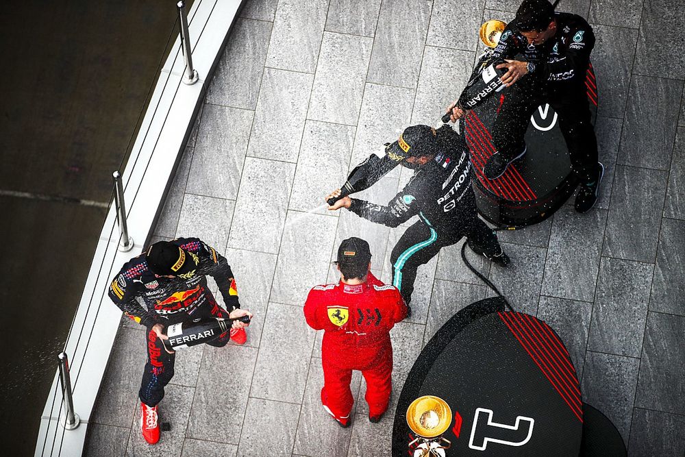 Las fotos más destacadas del vibrante GP de Rusia 2021 de F1