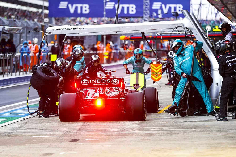 Lewis Hamilton, Mercedes W12, pits for inters