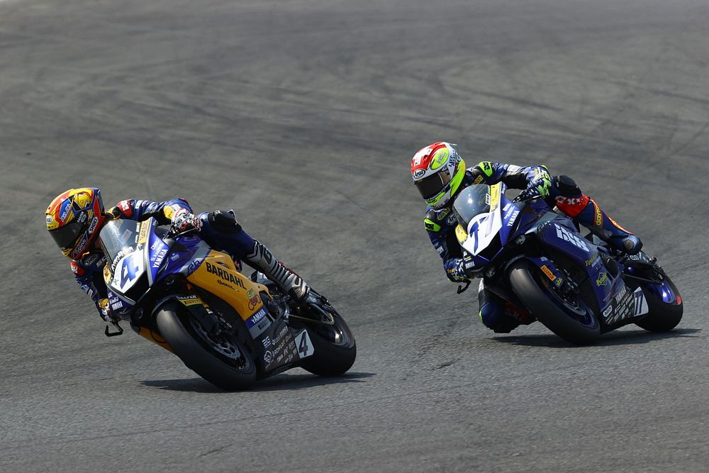 Hasil Race 1 WSSP Argentina: Odendaal Tunda Pesta Juara Aegerter