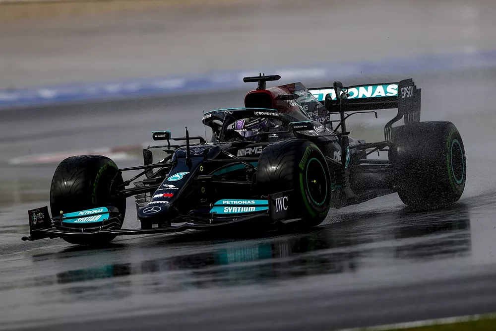 Lewis Hamilton, Mercedes W12