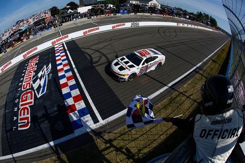 NASCAR Cup: van Gisbergen vence de forma dominante em Watkins Glen