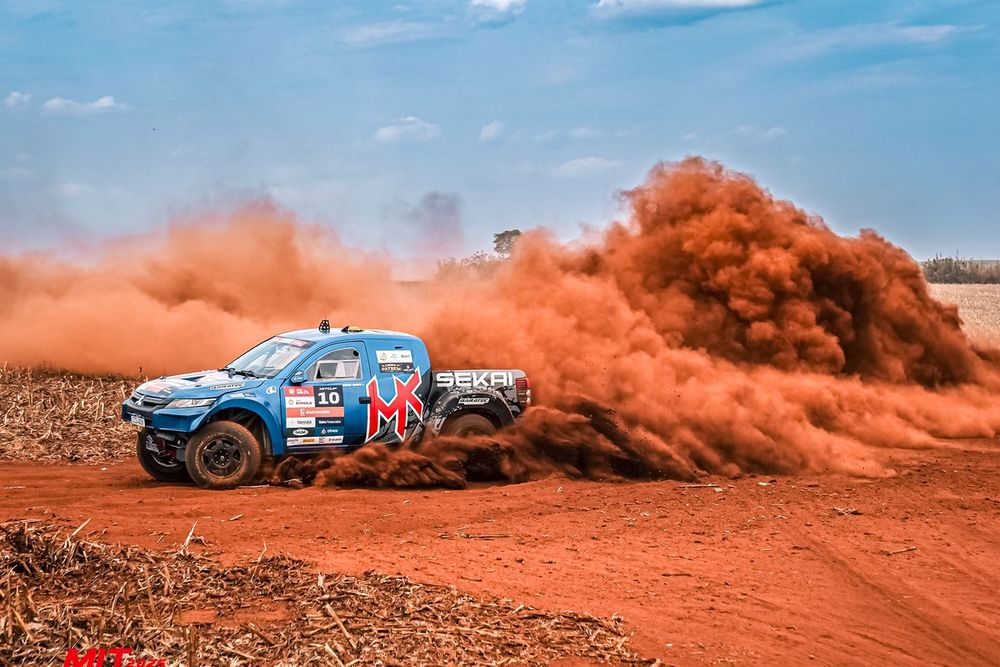 Mitsubishi Cup em Canitar