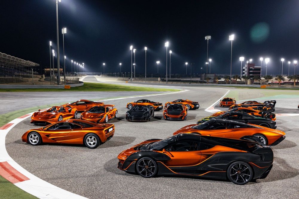 Coleção Rara de 20 Carros McLaren de Mansour Ojjeh Vendida Para Único Comprador