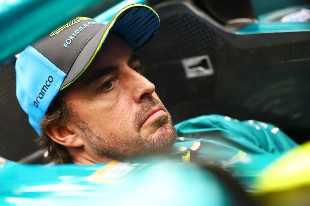 Fernando Alonso, Aston Martin Racing