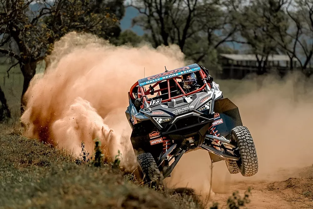 Lucas Moraes em a&ccedil;&atilde;o no Brasileiro de Rally Baja
