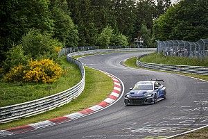 WTCR | Caos gomme, niente gare al Nurburgring per sicurezza!