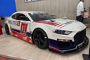 GT Sprint Race tem carro exposto no estande da Militec Brasil na Autopar