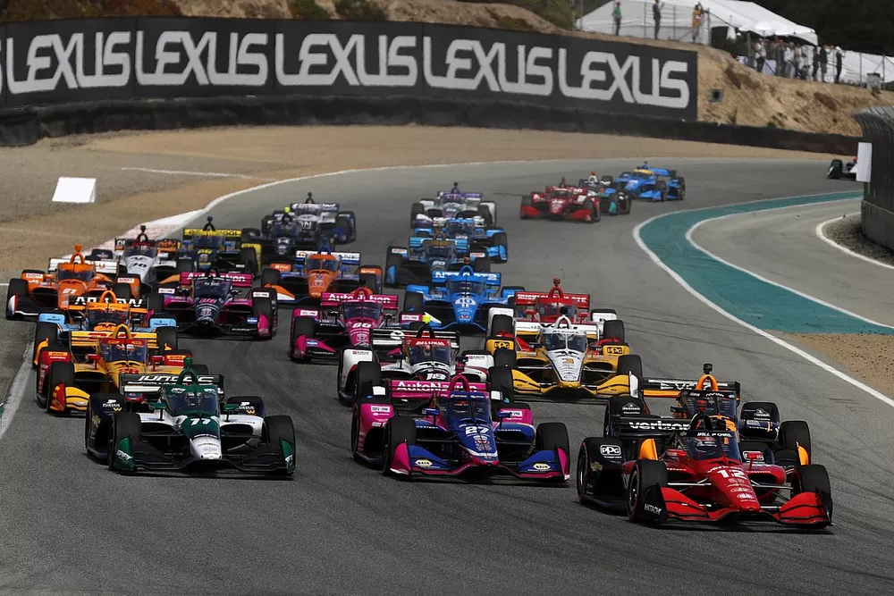 Start zum IndyCar-Finale 2022 auf dem Laguna Seca Raceway: Will Power, Team Pernske Chevrolet, f&uuml;hrt
