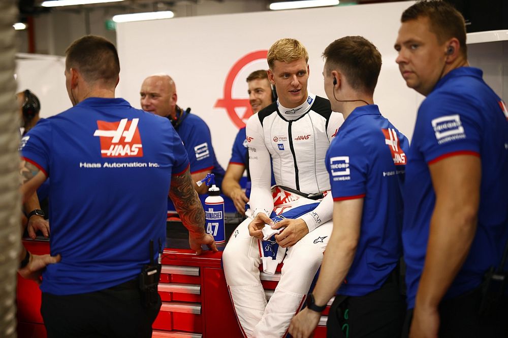 СМИ: Haas и Шумахер начали переговоры о продлении контракта