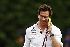 Wolff, Zandvoort'taki gerilime rağmen Russell ve Hamilton'ın arasındaki dinamiğin bozulmadığında ısrarcı