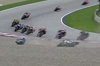 Vídeo: caída de Joan Mir en la primera vuelta del GP de Austria