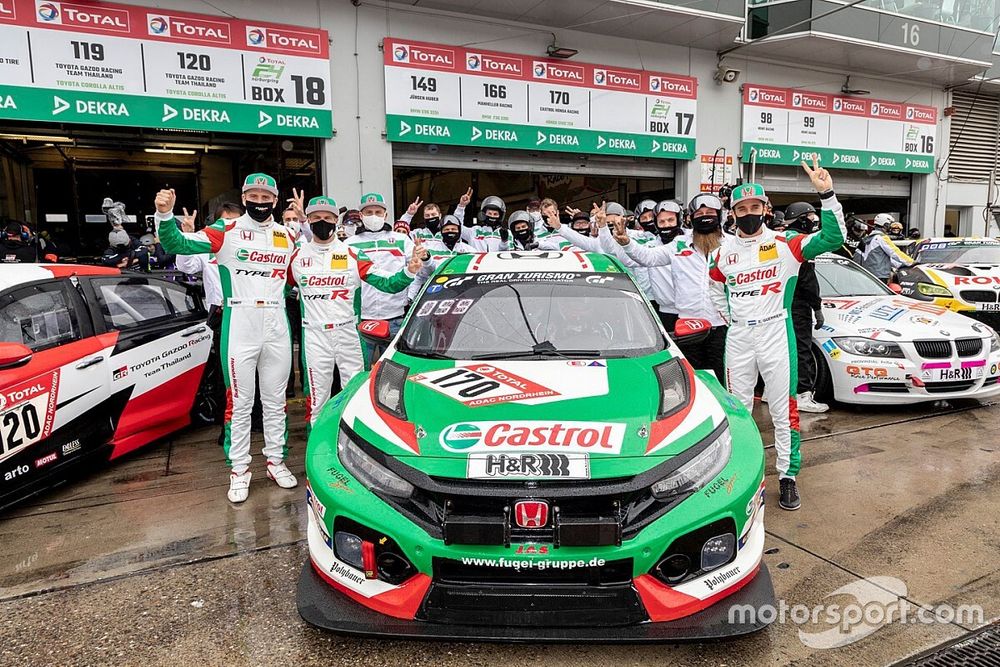 #170 Team Castrol Honda Racing Fugel Sport, Honda Civic Type R TCR: Dominik Fugel, Tiago Monteiro, Markus Oestreich, Esteban Guerrieri 