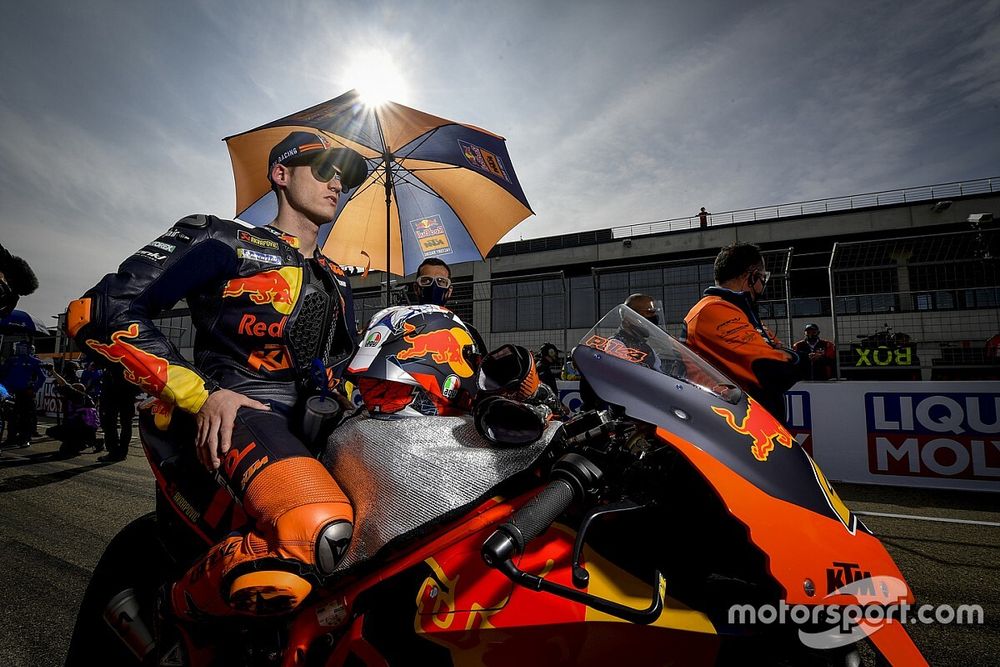 MotoGP Avrupa: Islak zeminde pole, Pol Espargaro'nun oldu!
