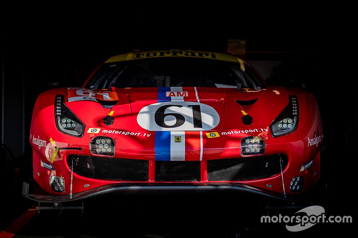 GALERIA: Confira as primeiras fotos do paddock e dos carros que disputarão as 24 Horas de Le Mans