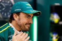 &iquest;Alonso en charlas con Red Bull... por Verstappen o Checo P&eacute;rez?