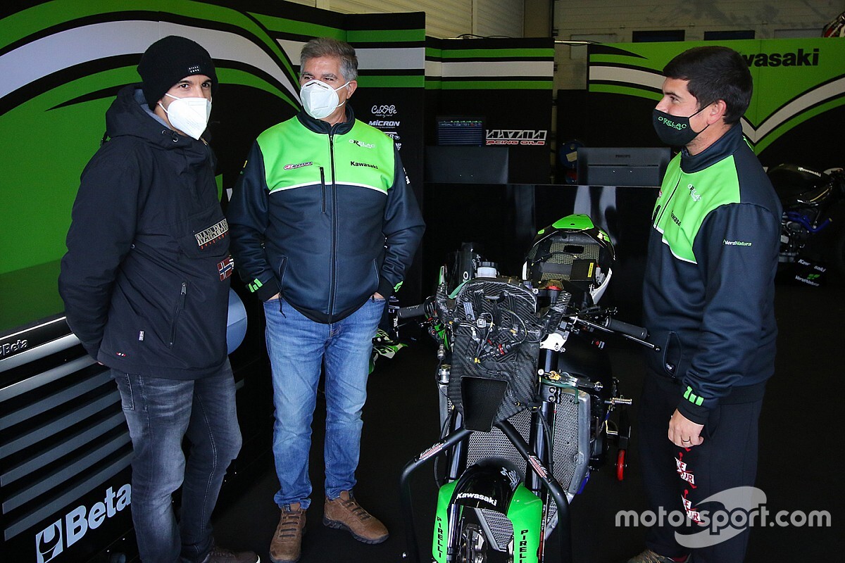 Tim Pemakai Kawasaki Tunggu Komponen Balap
