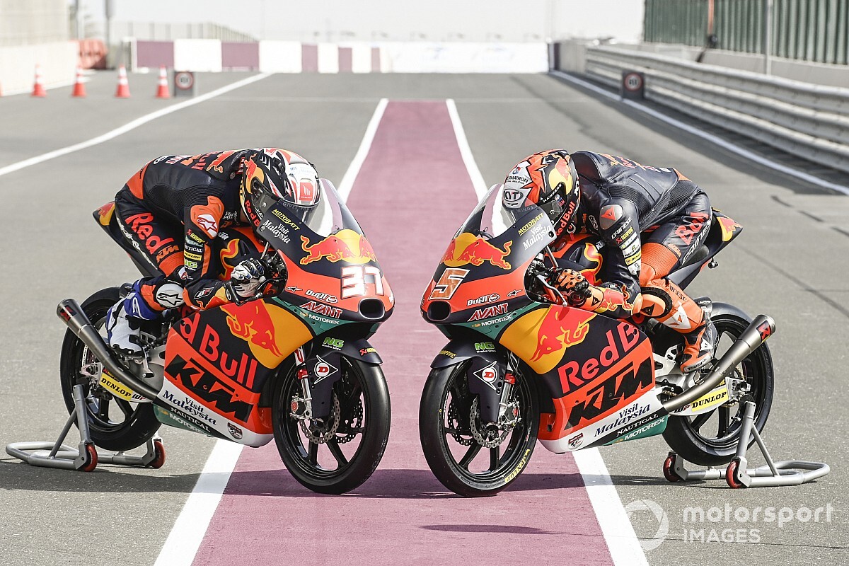 Red Bull KTM Ajo di Ambang Hat-Trick