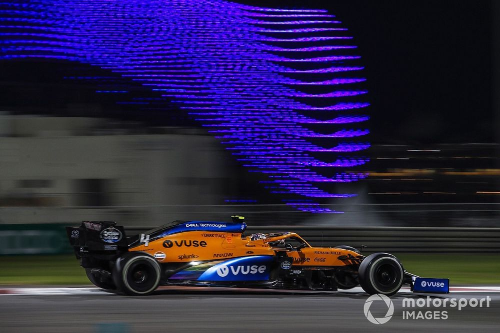 A McLaren beindította Mercedes-motorral hajtott autóját! - VIDEÓ