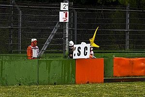 GP van Emilia-Romagna stilgelegd na megacrash Bottas en Russell