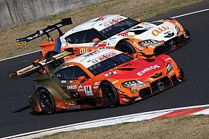スーパーGT第1戦岡山決勝:スープラの山下と坪井の手に汗握る一騎打ち。ルーキーレーシングが初優勝を飾る