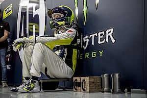 Gara-gara Covid-19, Valentino Rossi Absen Gulf 12 Hours