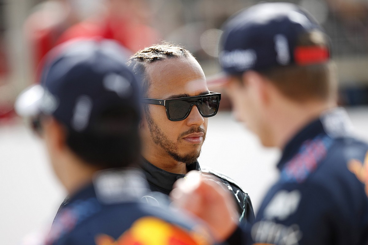 Rosberg ve Button, Hamilton ve Verstappen mücadelesi konusunda heyecanlı