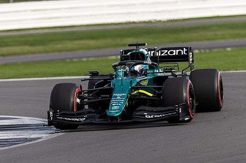 F1 | O'Sullivan completa il suo primo test con l'Aston Martin a Silverstone