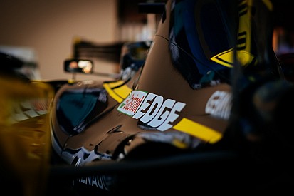 Renault, 2020 F1 aracını çalıştırdı!