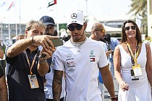 Hamilton és Gasly közös squad-ban a Warzone-ban