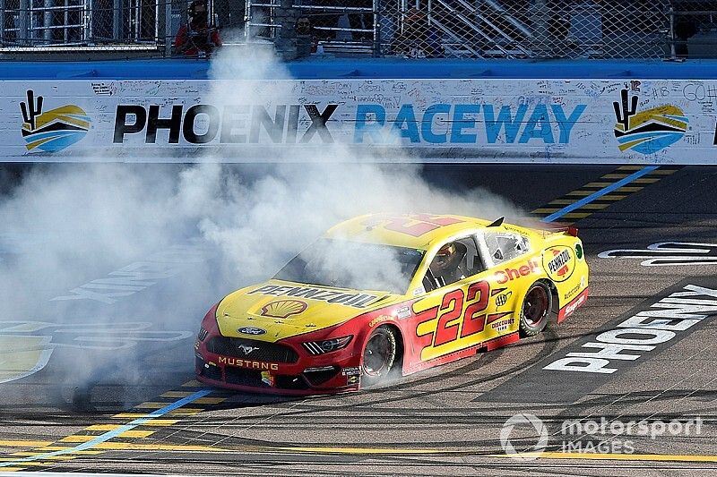 1. Joey Logano, Team Penske, Ford Mustang Shell Pennzoil