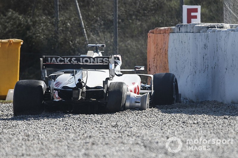 Magnussen: sulla Haas si è rotta la sospensione posteriore