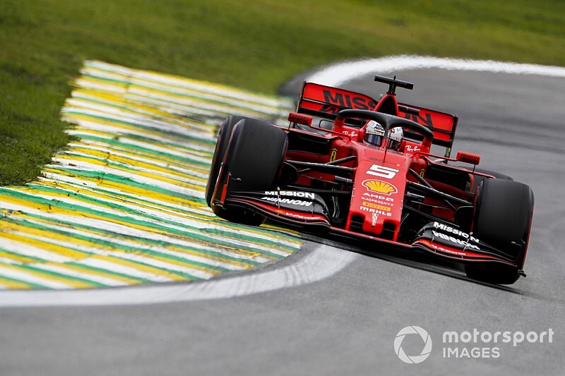 A Ferrari motorelőnye maximum 30 lóerő lehet, és messze nem 70...