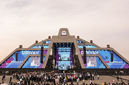 GALERÍA: las mejores imágenes de la carrera 1 en Diriyah