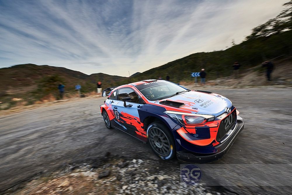 Ott Tanak, Martin Jarveoja, Hyundai i20 Coupe WRC