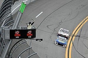 Hamlin just wanted to keep Elliott 'honest' in final laps