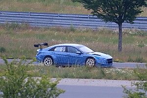 Hyundai: le corse turismo avranno anche la nuova Elantra?