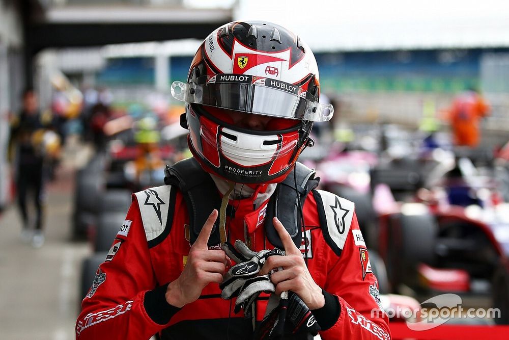 Pole sitter Callum Ilott, UNI-Virtuosi