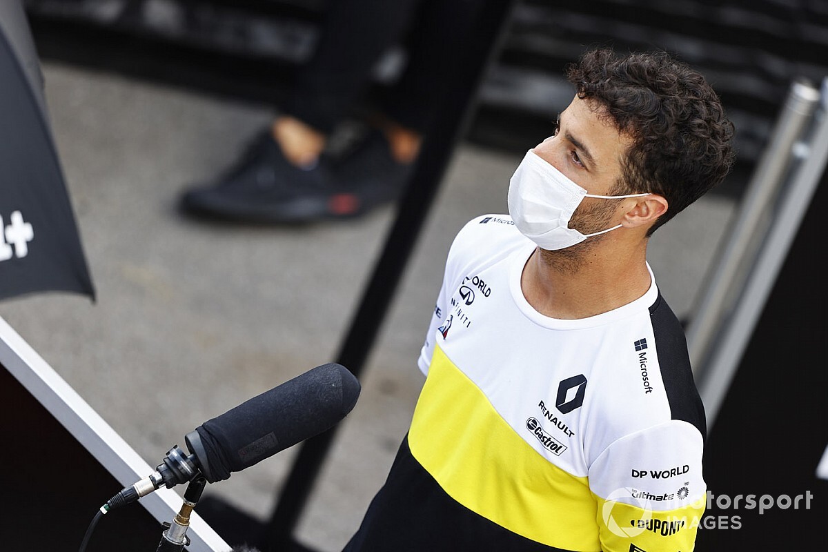 Ricciardo Akan All Out Bantu Renault Rebut P3 Konstruktor