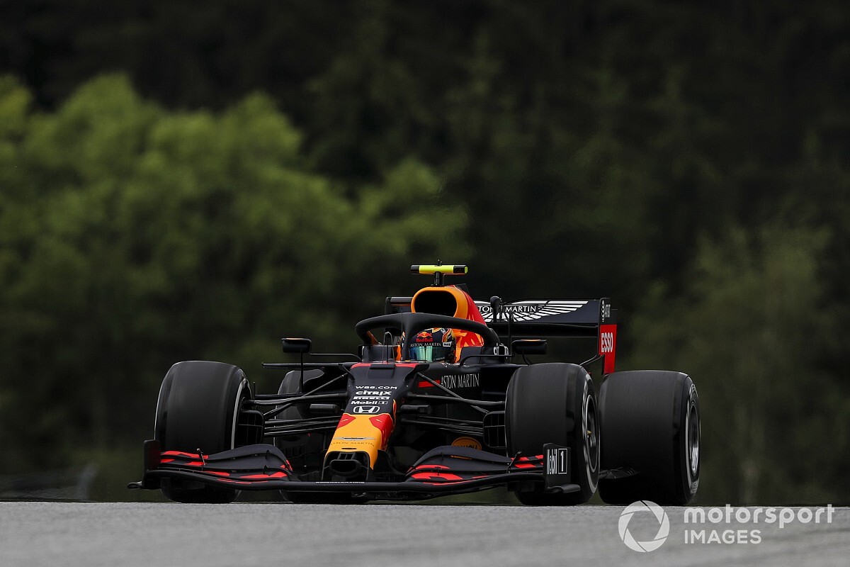 F1オーストリアFP1速報:漆黒のメルセデス、ワンツー発進。レッドブル3、7番手