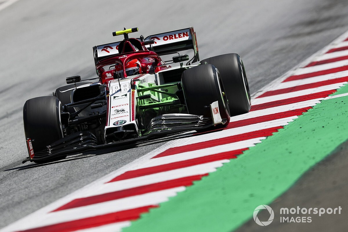 Więcej treningów F1 dla Kubicy