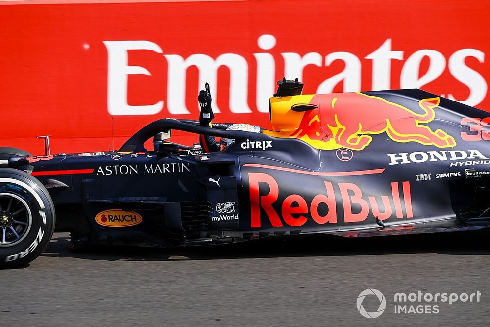 Race Winner Max Verstappen, Red Bull Racing RB16 crosses the finish line