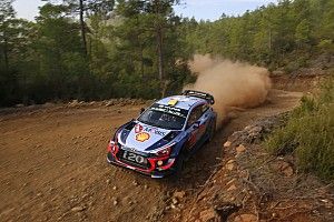 Turchia, PS4: Mikkelsen ripassa davanti a Breen e chiude in testa il giro mattutino