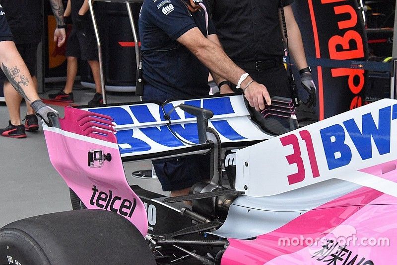 Racing Point Force India rear wing technical detail